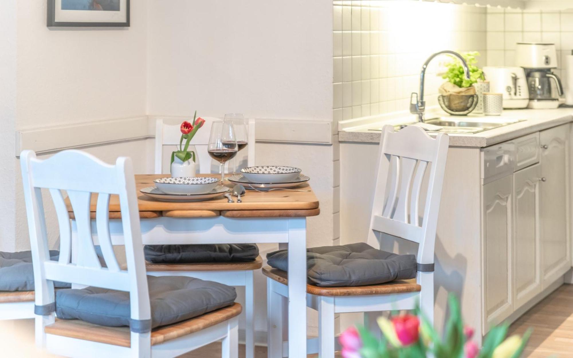 Ferienwohnung "Glueck Gehabt" Wyk auf Foehr Exterior photo